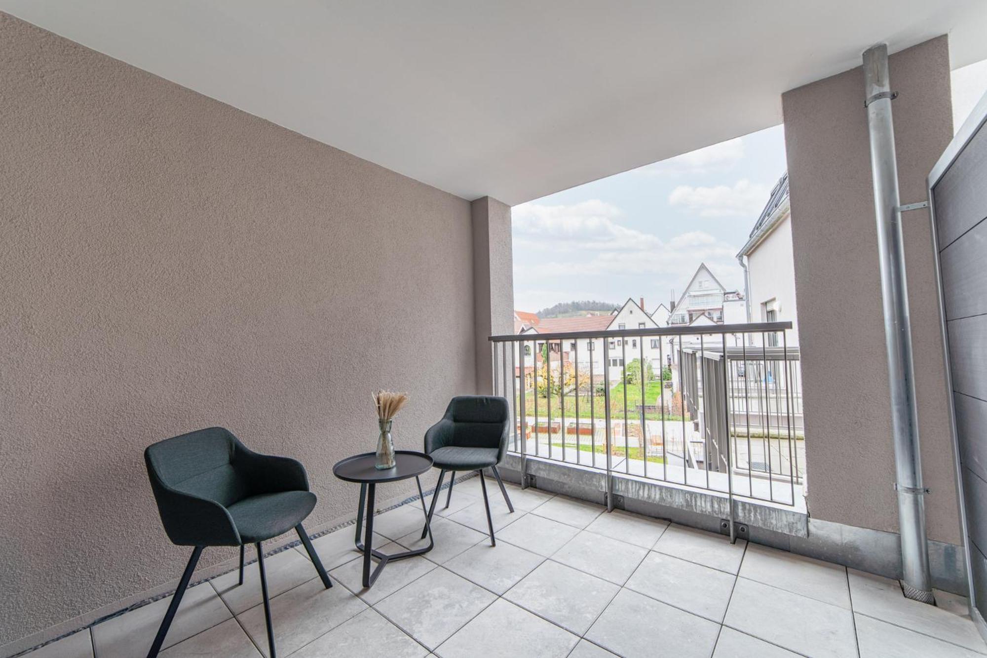 Zentrahome - Balkon Outlet Zentral Smarttv Business Metzingen (Tubingen) Exterior foto